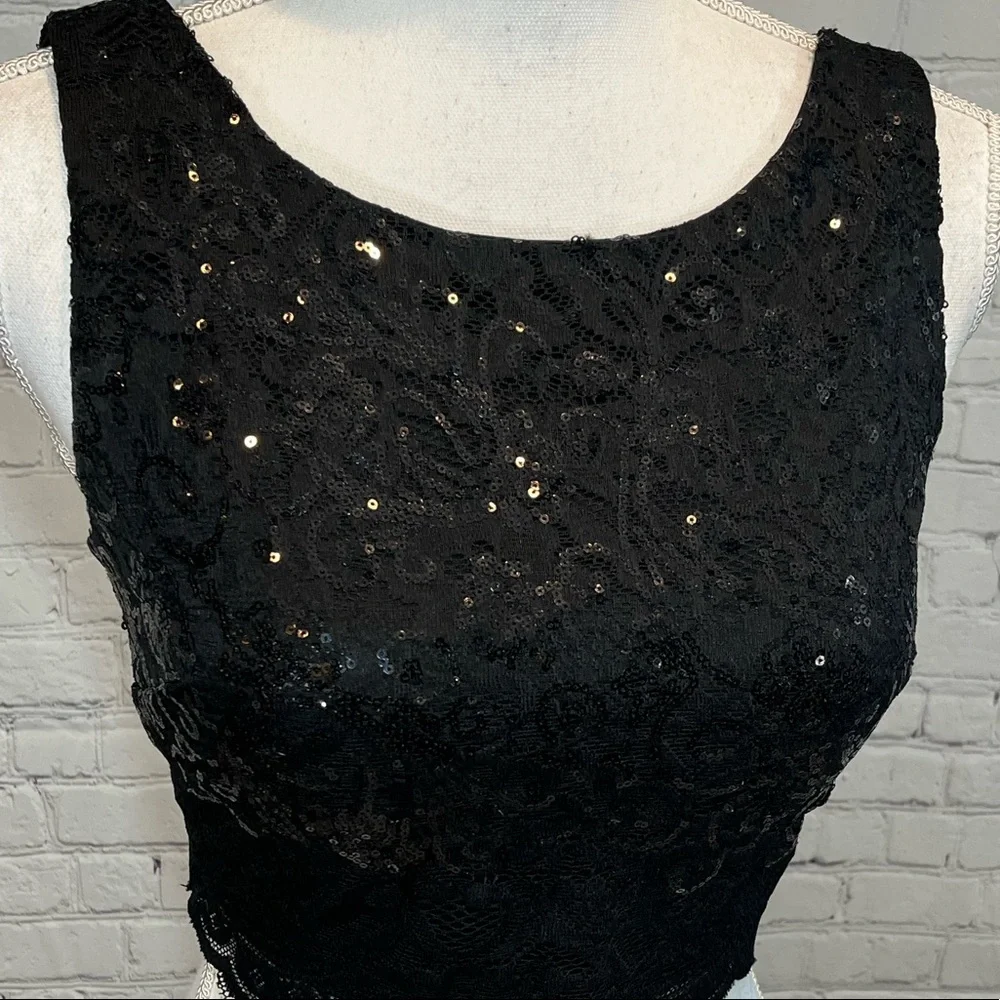 CITY STUDIO Cropped Black Lace & Sequins Top-Jrs 1 - Picture 3 of 3